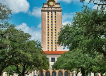 Faculty Group Reacts with Surprise to UT Austin’s Termination Notices for DEI Staff