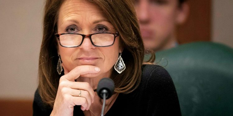 “Memo to Texas Moms: Be the ‘Flashlight’ that protects your children in our world”