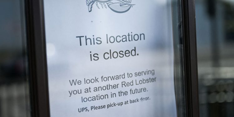 Red Lobster Seeks Bankruptcy Protection Days After Closing Dozens Of Restaurants