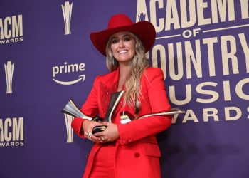 Lainey Wilson Wins Big At The 2024 Academy of Country Music Awards, Including The Top Honor