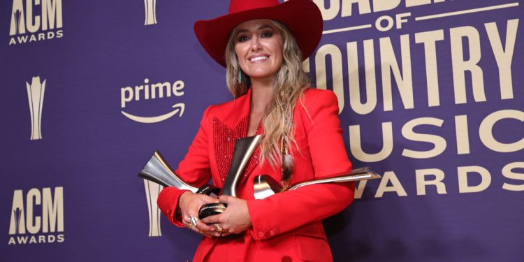 Lainey Wilson Wins Big At The 2024 Academy of Country Music Awards, Including The Top Honor