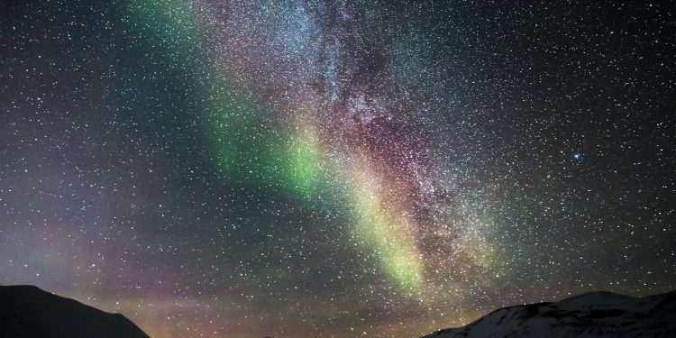 ALERT: NOAA Releases First ‘Severe Geomagnetic Storm Watch’ in Two Decades, Expected to Arrive Midday Friday