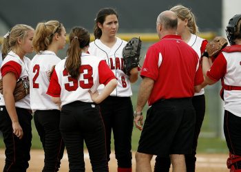 No. 1 seed Texas, 3 time Defending Champ Oklahoma Earn Top Spots in NCAA Softball Draw