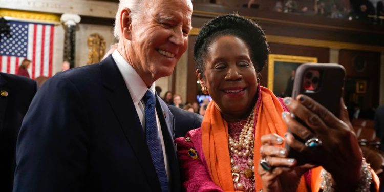 Rep. Sheila Jackson Lee, a Texas Democrat, Says She has Pancreatic Cancer