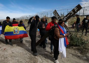 Another Texas Migrant Aid Group Asks a Judge to Push Back on Investigation By Republican AG