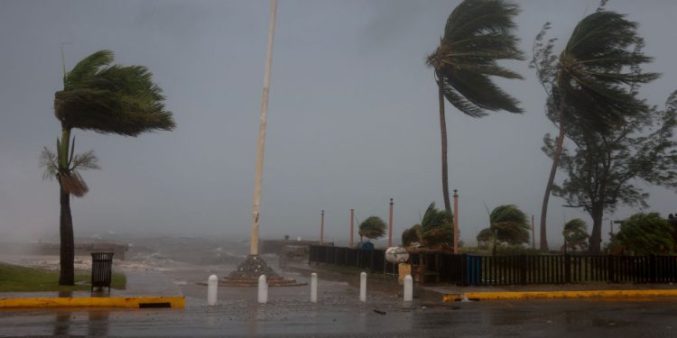Beryl Leaves Hot Misery In Its Wake as the Still-Dangerous Storm Churns Over the US interior