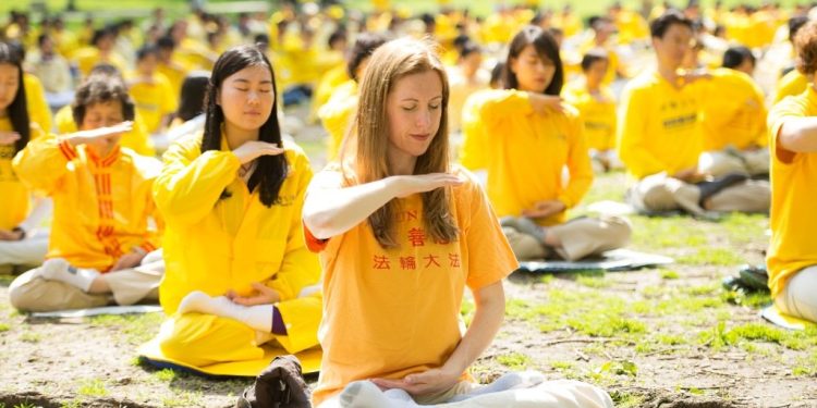 CCP Seeks to Manipulate US in Effort to Escalate Persecution of Falun Gong