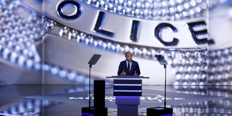 Dallas Mayor Johnson Aligns with Republican Party