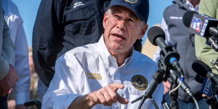 Abbott Orders Texas Hospitals to Report Health Care Costs for Illegal Immigrants