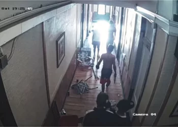 Texas City Shuts Down Hotel Occupied by Venezuelan Gang After 693 Police Calls