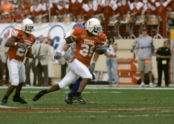 AP Top 25: Texas Returns to No. 1, Alabama Drops to No. 7 After Upsets Force Reshuffling of Rankings