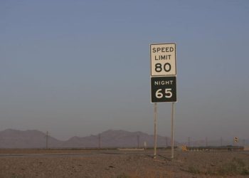 “Should We Be Worried?”: Another Well Blowout in West Texas Has a Town Smelling of Rotten Eggs