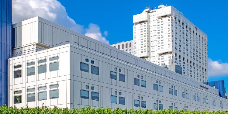 Texas Hospitals Must Now Ask Patients Whether They’re In The US Legally. Here’s How It Works!