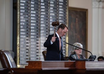 Texas House Speaker Dade Phelan Withdraws from Reelection Bid