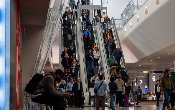 Texans Gear Up for Busy Holiday Travel Season, AAA Reports