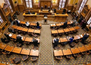 Trump Formally Wins Electoral College Vote