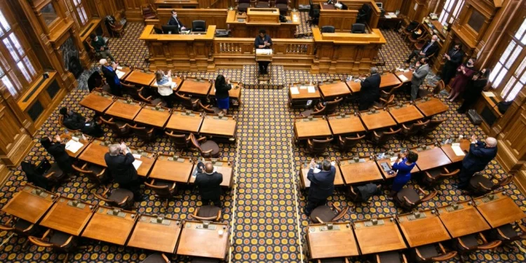 Trump Formally Wins Electoral College Vote