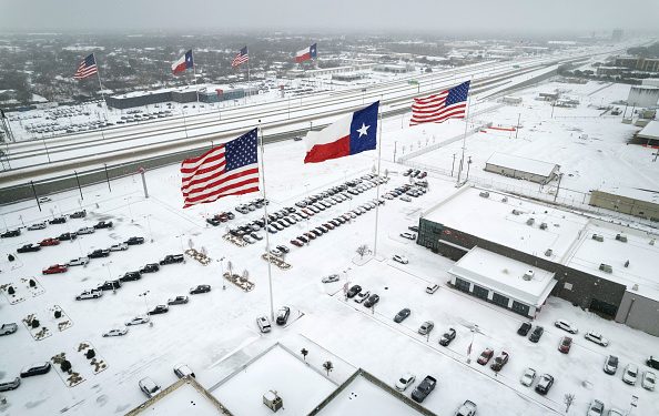 Freezing Temperatures Set to Sweep Across Texas by Monday Morning