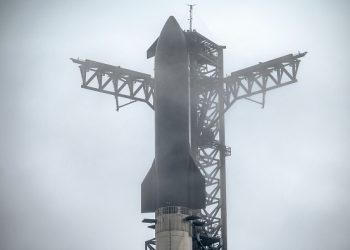 SpaceX Starship Rocket Breaks Apart During Test Launch
