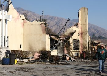 Texas Deploys Firefighters and Equipment to Combat California Wildfires