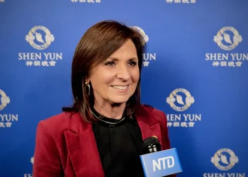 Shen Yun Will Make You Want to ‘Be Kind and Make a Difference in the World,’ Says Texas Senator