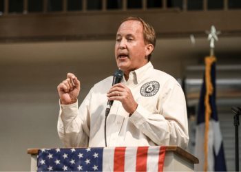 Supreme Court Dismisses Mexico’s Lawsuit Against U.S. Gun Manufacturers