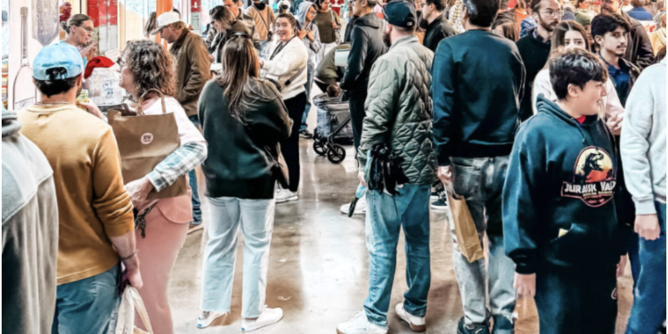 This Weekend’s Plan Just Got Way More Exciting: FREE Art Market Takes Over Houston