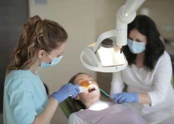 The Battle Over Your Dentist’s License (And Why It Matters to Your Smile)