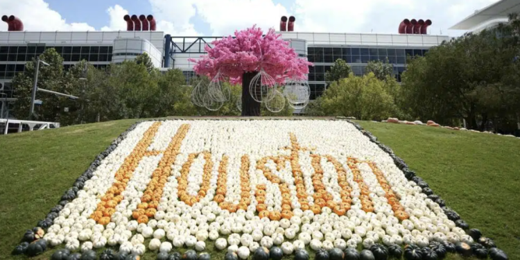 Houston’s Giant Bouncy Pumpkin is Back – And Your Kids Will Love Every Second