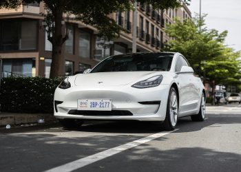 FREE Money for Your Next Car: Texas Hands Out Up to $5,000 for Clean Vehicles