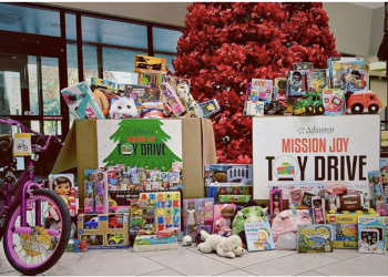 You Can Make a Kid’s Christmas Magical in Less Than 5 Minutes—Here’s How