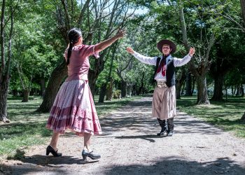 Texas Dance Halls See Revival as Younger Generations Rediscover Country Tradition