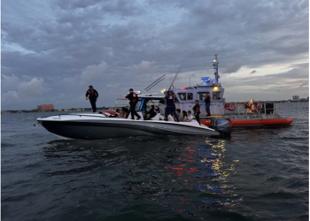 Coast Guard Stops Boat Carrying 25 Off Florida Coast, All Claim to Be Chinese Nationals